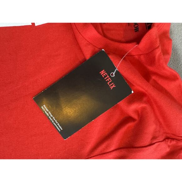 Netflix Stranger Things Adults Shirt Size S - Picture 4 of 4